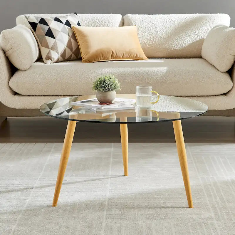 Table basse Van Beuren avec pieds coniques et plateau en verre